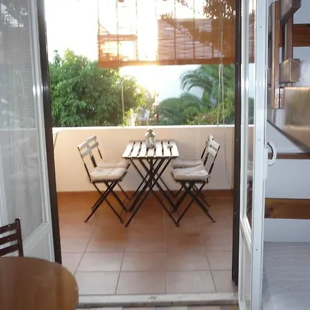 Apanemia Apartment *