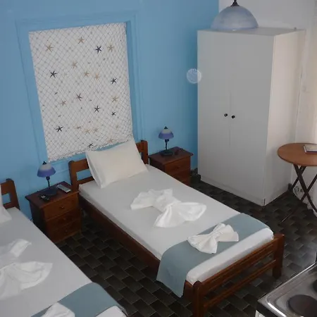 アパート Apanemia Kini