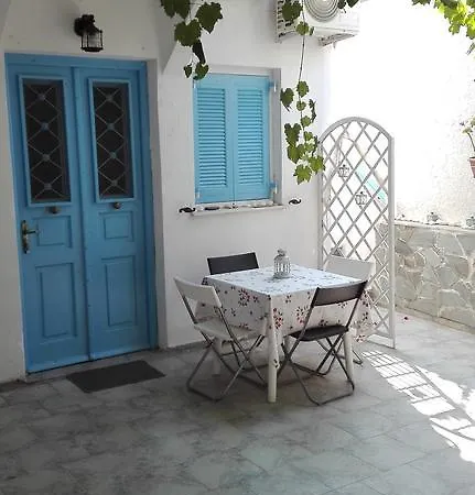 アパート Apanemia