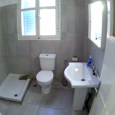 Apanemia アパート *